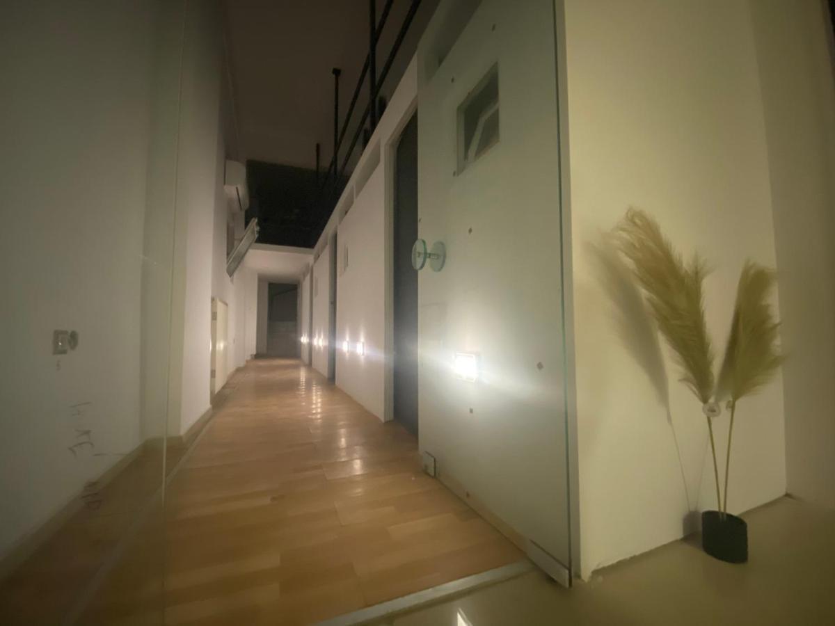 Hotel Le.Chris Central Dorms Rethymno Esterno foto